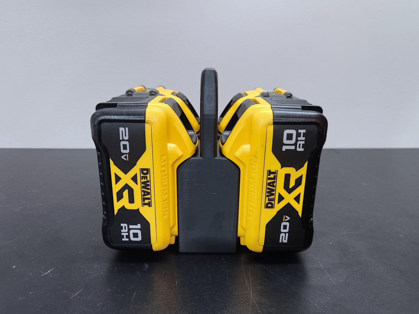 DeWalt 20V/60V Battery Holder – 4 Bank