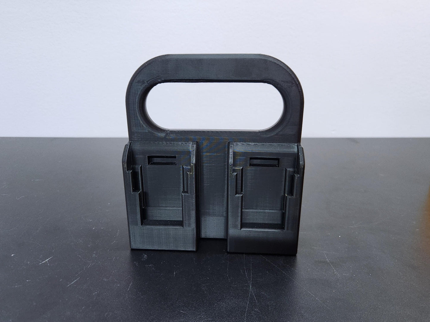 DeWalt 20V/60V Battery Holder – 4 Bank